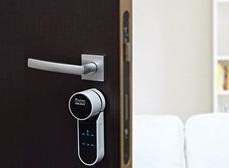 serrure connectee entr vachette à Lyon